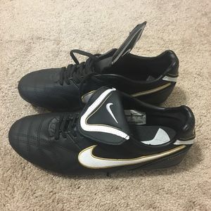 Nike Tiempo Cleats